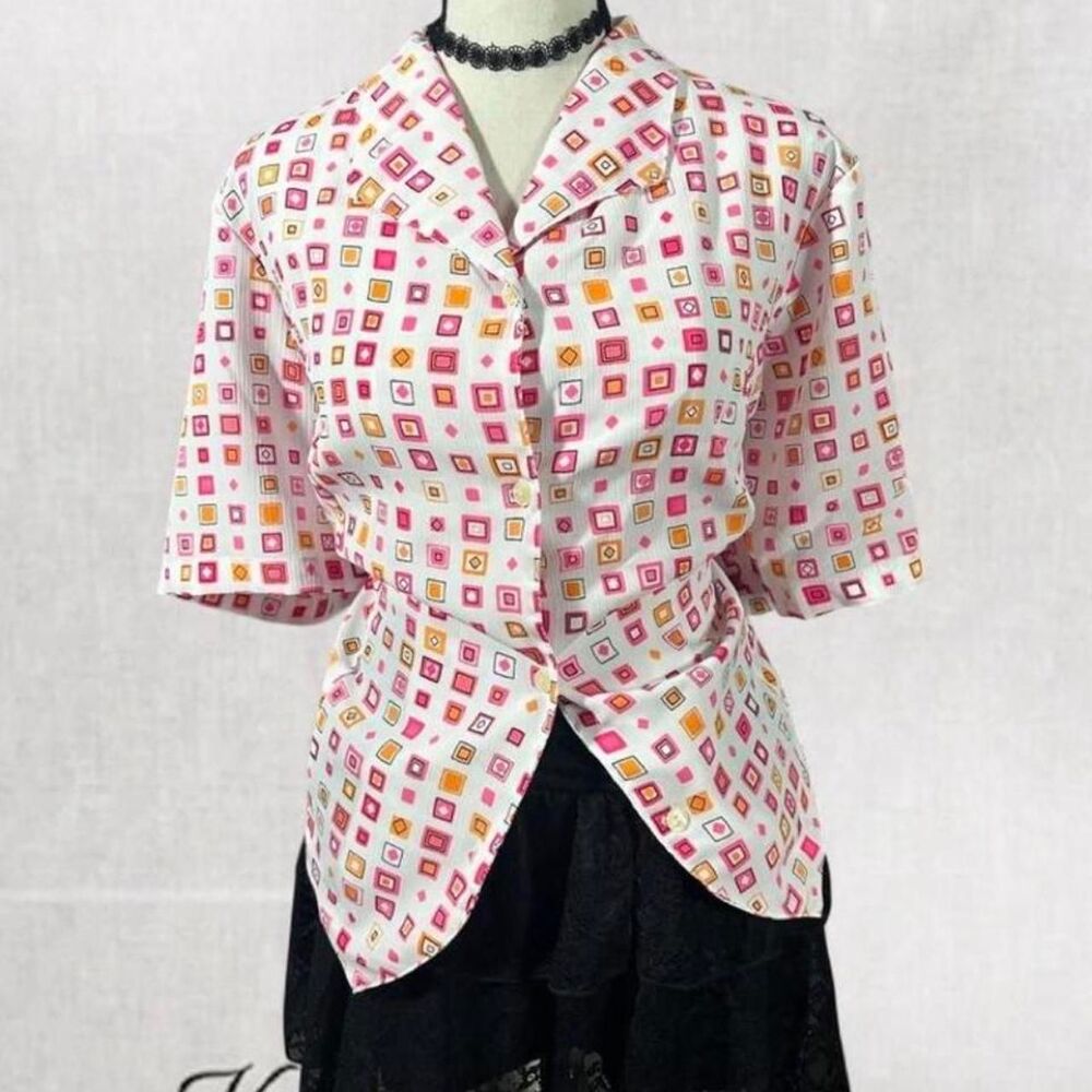 Preppy Office Vibrant Square Patterned White and Pink Button Up Top